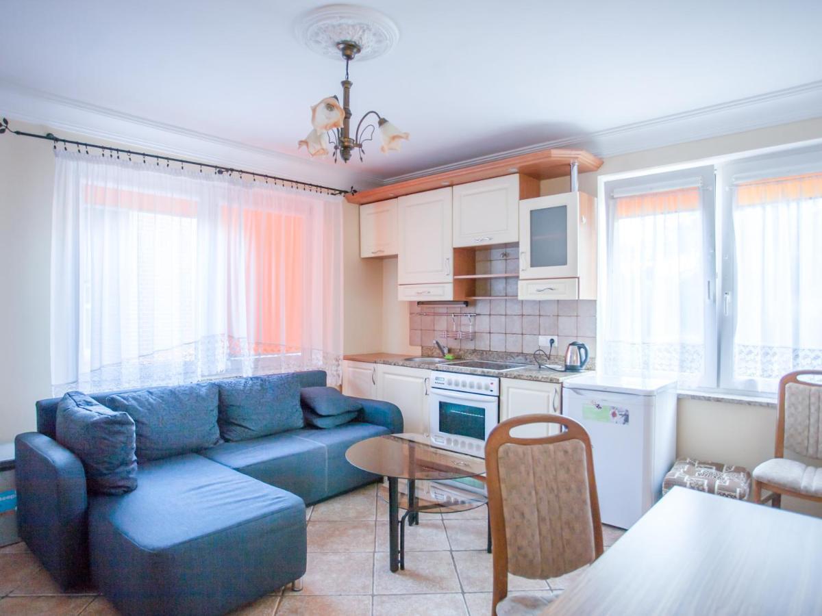 Gosciniec Pod Debem Villa Wilimy Buitenkant foto